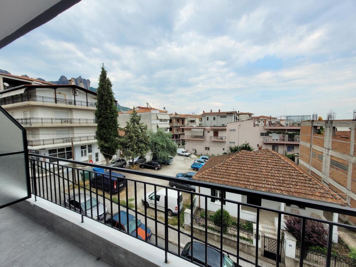 La Casa De Profesor 1 Apartment Kalampáka Ngoại thất bức ảnh